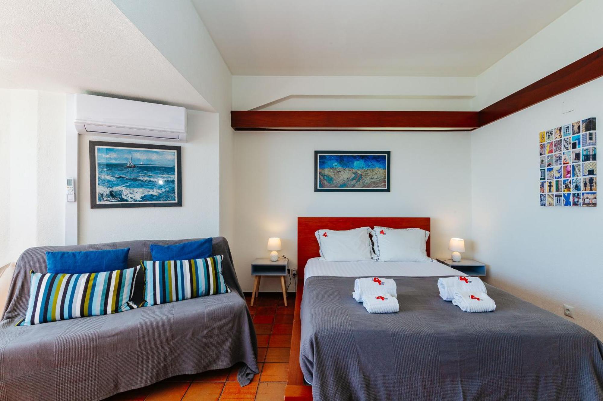 Rent4Rest - Sesimbra Ocean View Studio Exterior foto